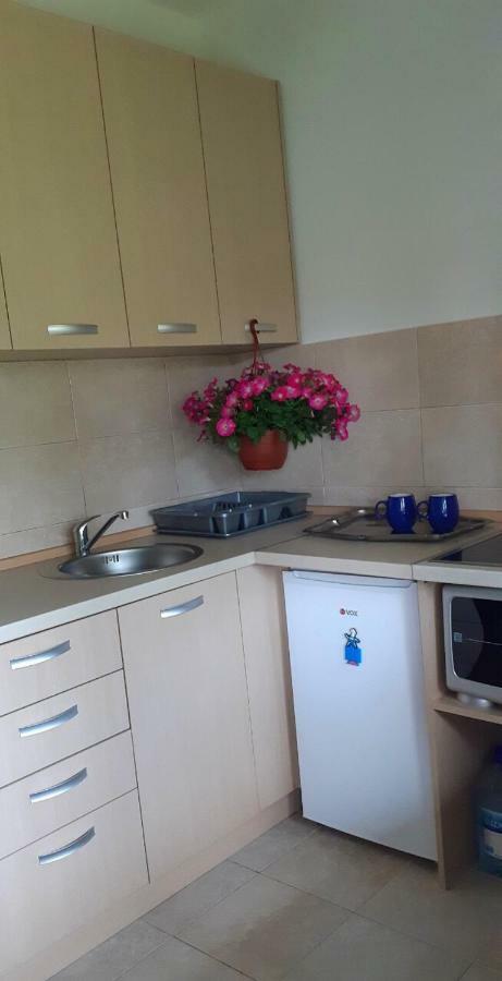 סטינג'ה Cvjetni Apartmani מראה חיצוני תמונה